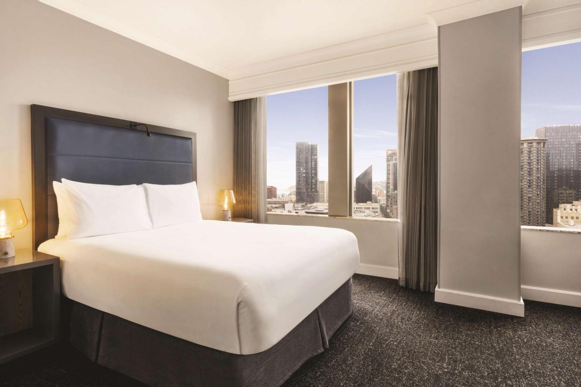Отель Hilton Motif Сиэтл Экстерьер фото